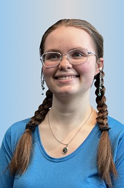 Headshot of Genevieve Balivet